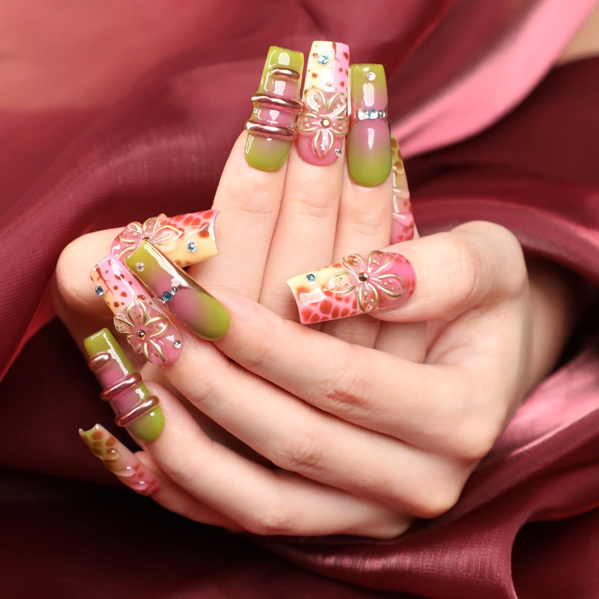 Rainbow In Jungle Square Shape Handmade Luxury Medium Length Press On Rainbow Nail Set For Beginner Daily Wear Party Dinn
