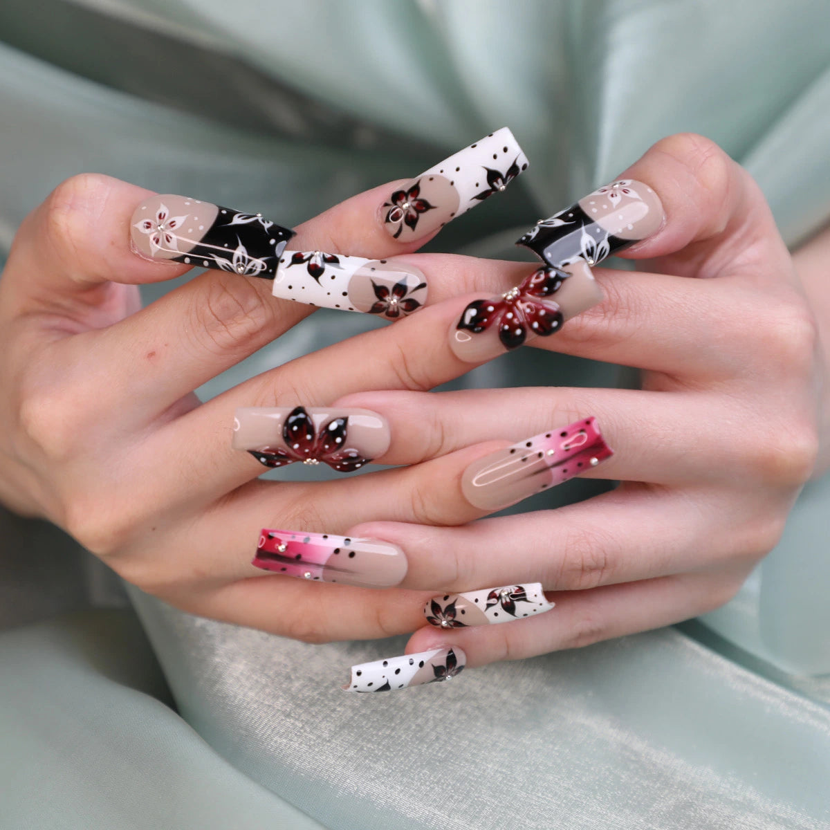 Rose-butterfly Kiss Handmade Luxury Square Acrylic Press On Nail