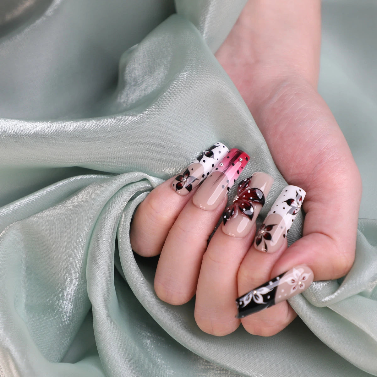 Rose-butterfly Kiss Handmade Luxury Square Acrylic Press On Nail