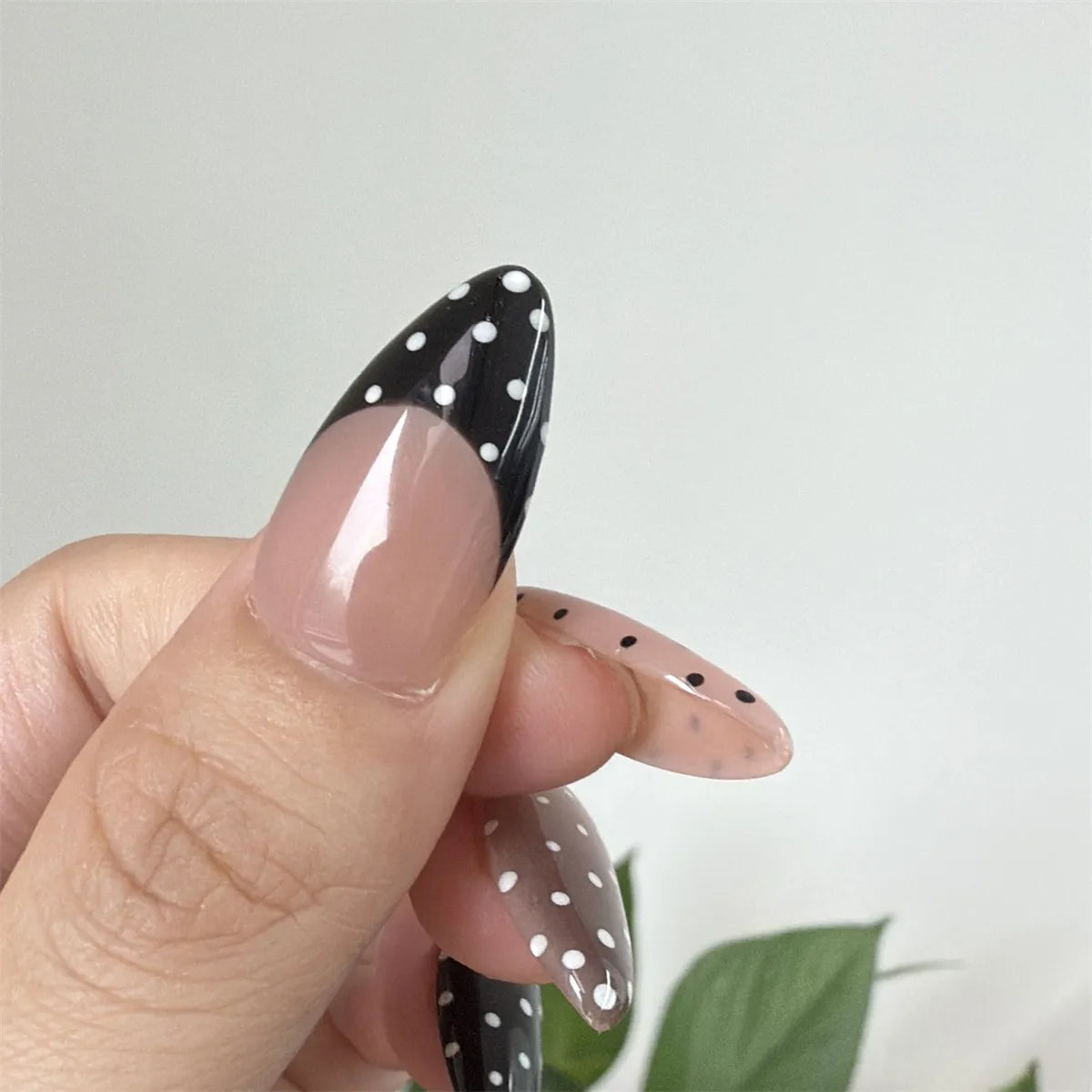 Ongles à presser faits main Warm Polka