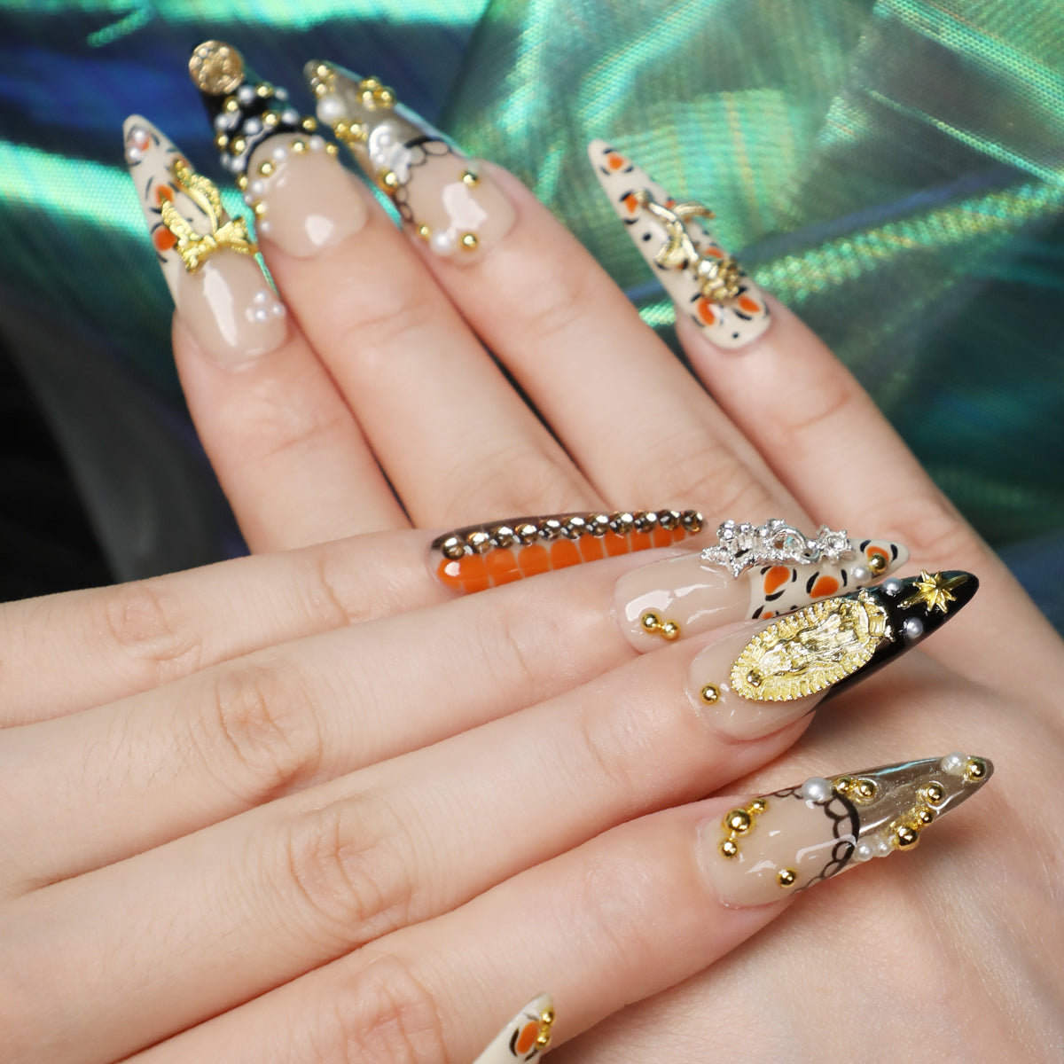 Pearl Reign Press On Nails Gold Stiletto Luxury Handmade Acrylic Press-on Long Nail Set for Elegant Glamorous Look For Dinner Event Party