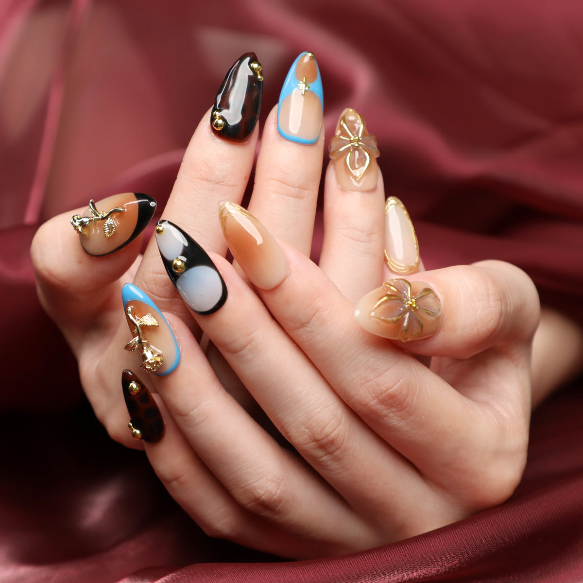 Cocoa Bloom Short Brown & Blue Almond Shape Handmade Luxury Press On Nail Set For Beginner Daily Wear Party Dinner