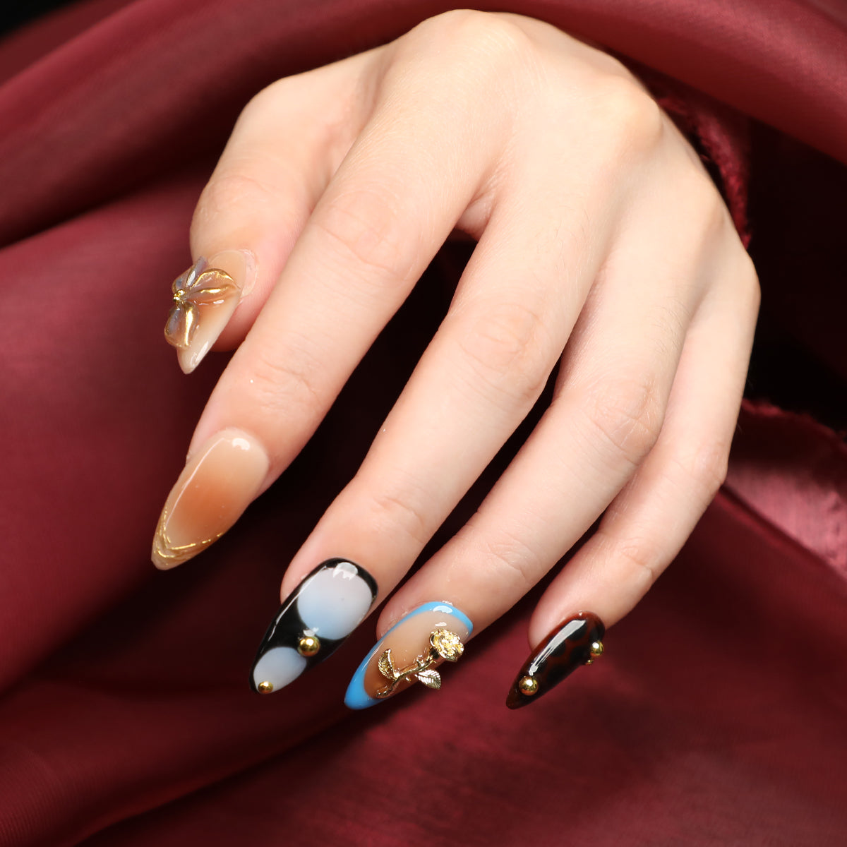 Cocoa Bloom Short Brown & Blue Almond Shape Handmade Luxury Press On Nail Set For Beginner Daily Wear Party Dinner