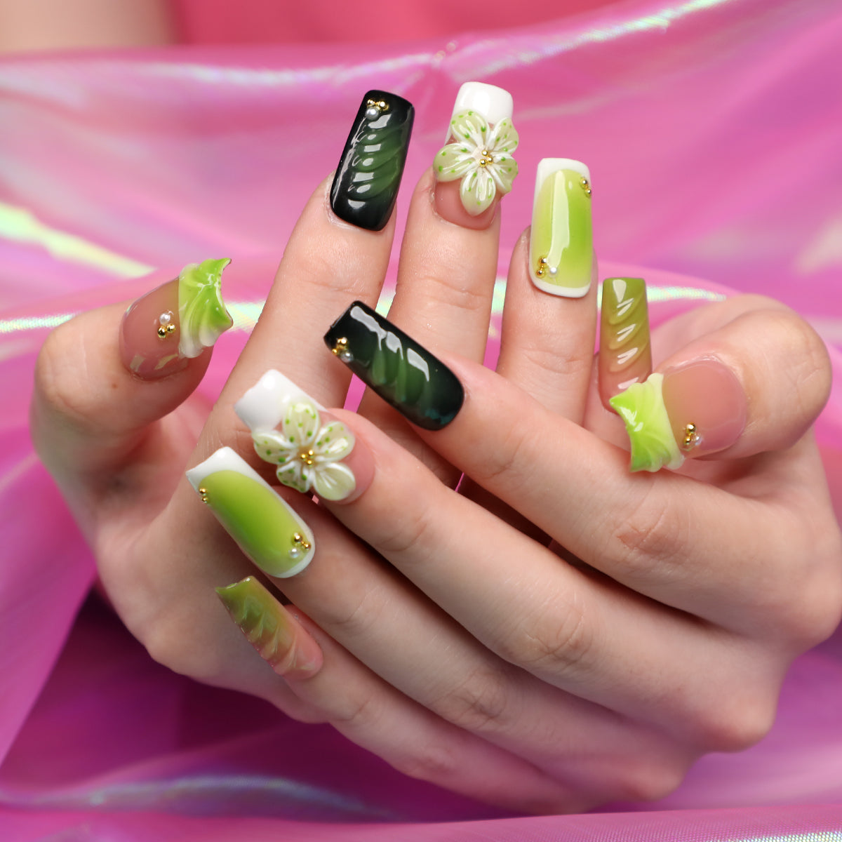 Green Breeze Short Square Shape Handmade Luxury Green Press On Nail Set For Beginner Daily Wear Party