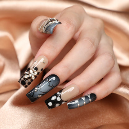 Sliver Creed Square Shape Handmade Luxury Medium Length Silver & Black Press On Nail Set For Beginner Daily Wear Party Dinner