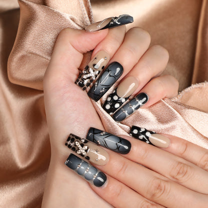 Sliver Creed Square Shape Handmade Luxury Medium Length Silver & Black Press On Nail Set For Beginner Daily Wear Party Dinner