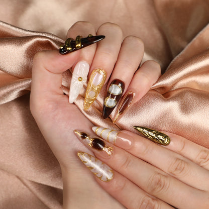 Gilded Era Medium Length Stiletto Shape Handmade Golden Luxury Press On Nail Set For Party Dinner