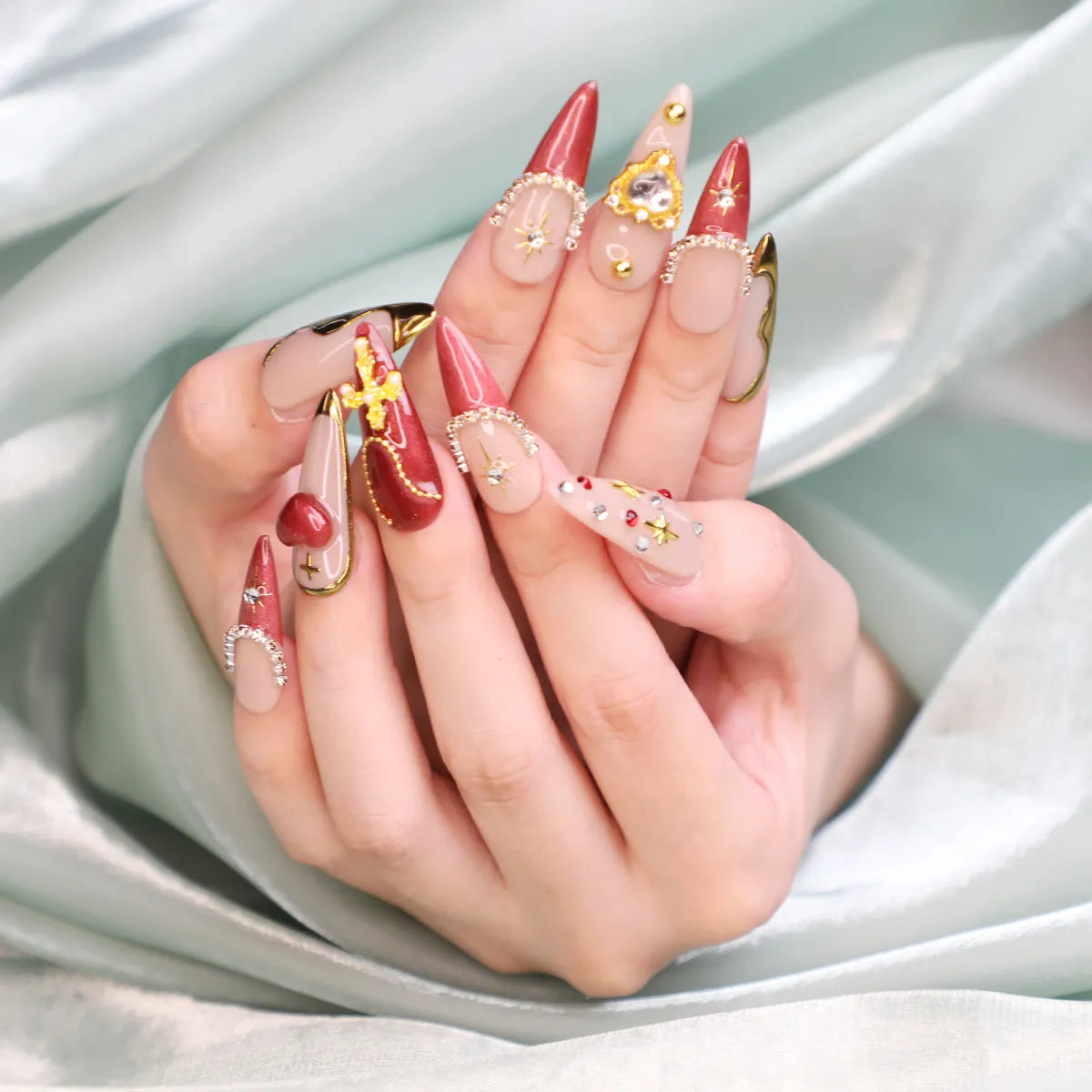 Blush Gilet Baroque Handmade Press On Nail Set